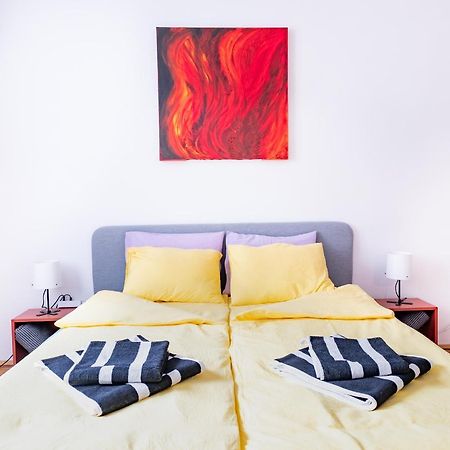 Pal'S Favoriten Apartment Vienna Esterno foto