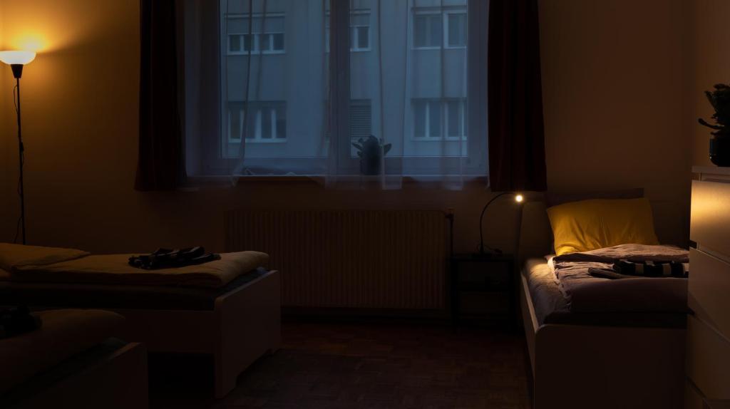 Pal'S Favoriten Apartment Vienna Esterno foto