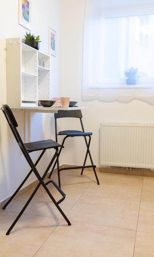 Pal'S Favoriten Apartment Vienna Esterno foto