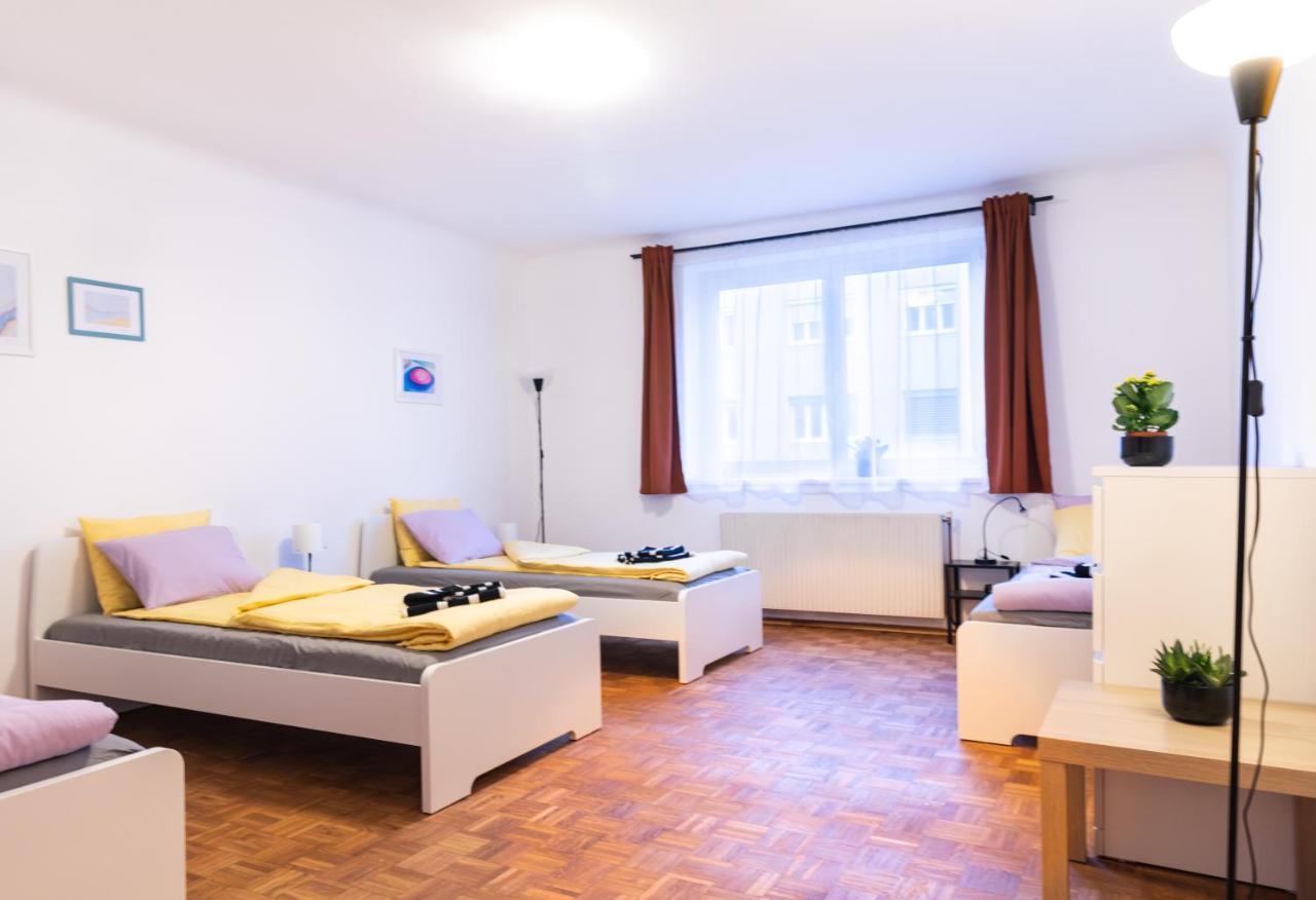 Pal'S Favoriten Apartment Vienna Esterno foto