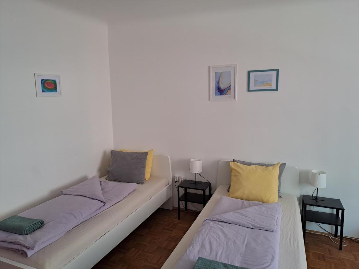 Pal'S Favoriten Apartment Vienna Esterno foto